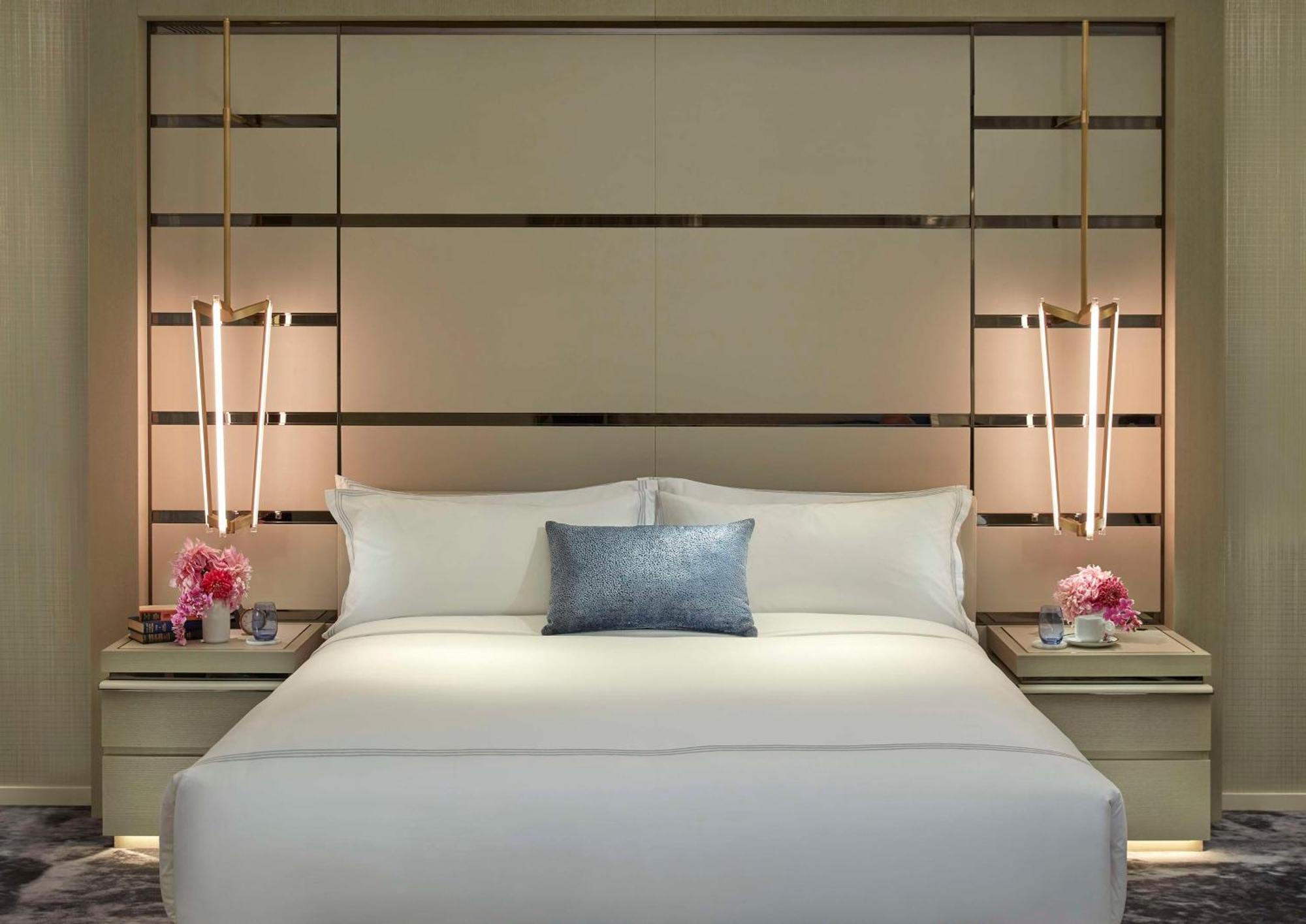 Crown Towers Sydney Hotel Exterior photo A bedroom at The Ritz-Carlton, Dubai